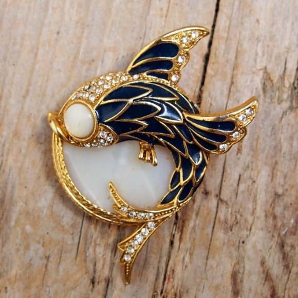 Vintage Jewelry - VTG Enameled Paved Crystal Mother of Pearl Brooch